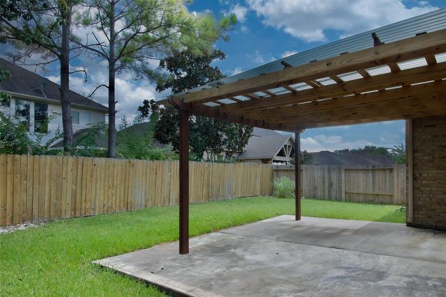 2023 Creek Run Drive, Pearland, TX 77584