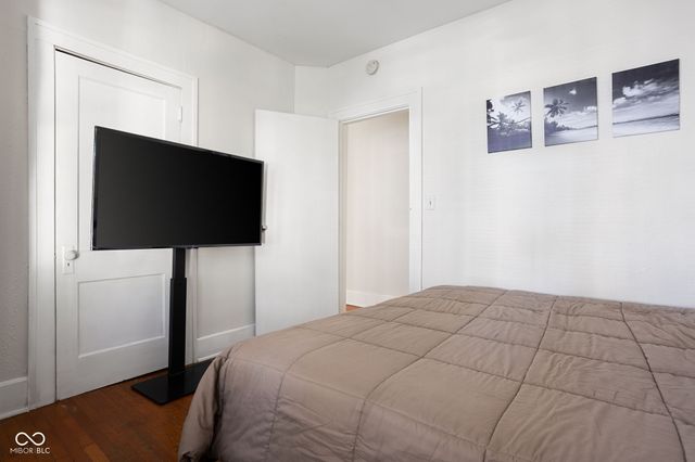 784 Woodruff Place Middle Drive 2, Indianapolis, IN 46201