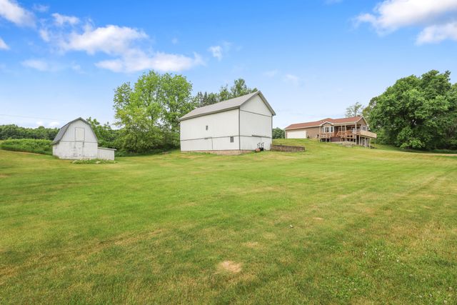 10426 Dutch Settlement Road, Marcellus, MI 49067