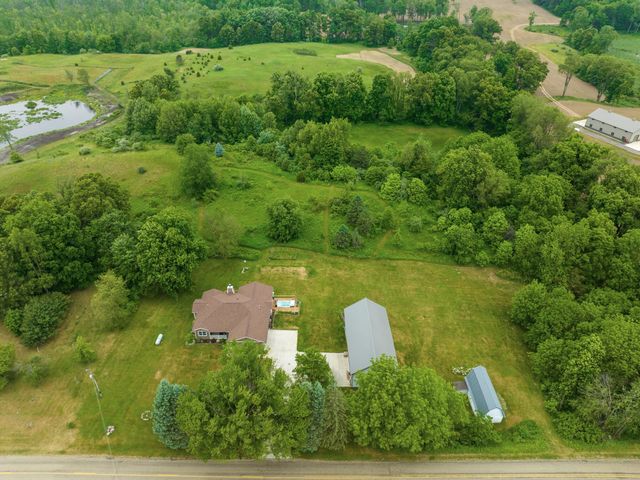 10426 Dutch Settlement Road, Marcellus, MI 49067