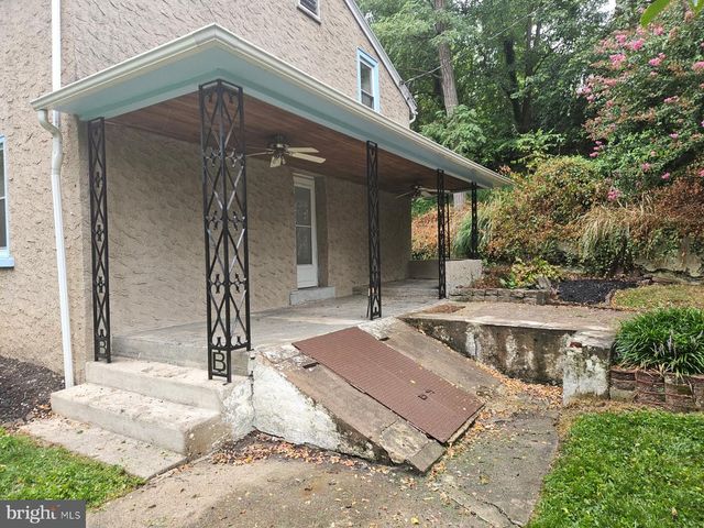 1405 OLD GLASGOW ST, Pottstown, PA 19464