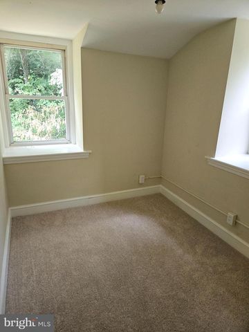 1405 OLD GLASGOW ST, Pottstown, PA 19464