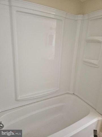 1405 OLD GLASGOW ST, Pottstown, PA 19464