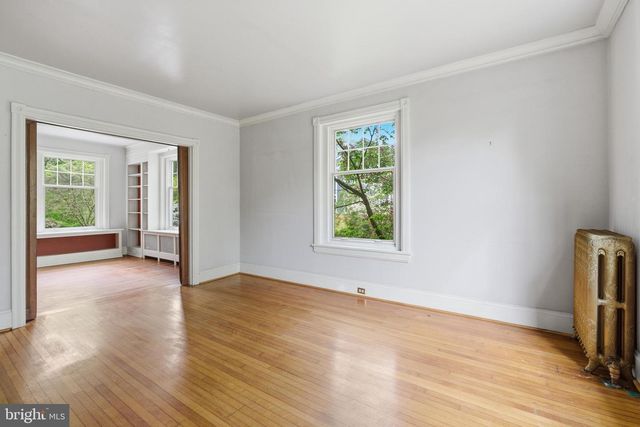 404 OAK LN, Wayne, PA 19087