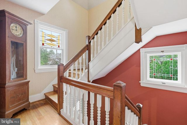 404 OAK LN, Wayne, PA 19087