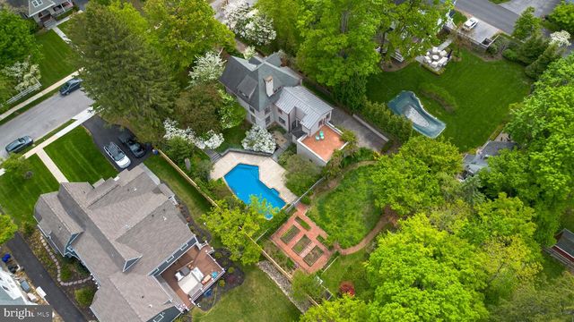 404 OAK LN, Wayne, PA 19087