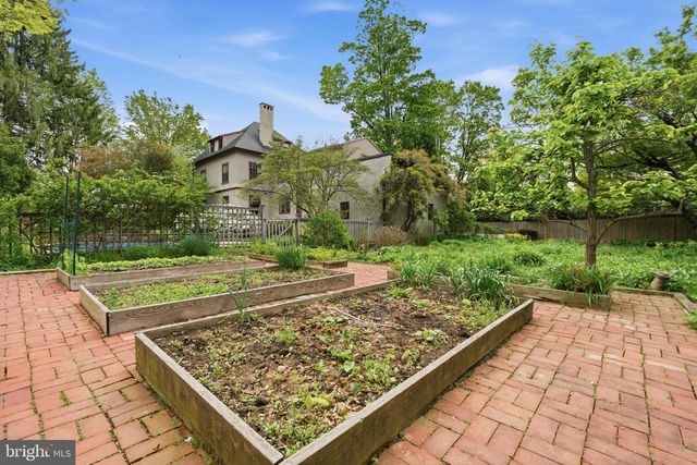 404 OAK LN, Wayne, PA 19087
