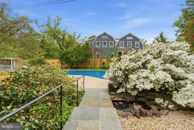404 OAK LN, Wayne, PA 19087