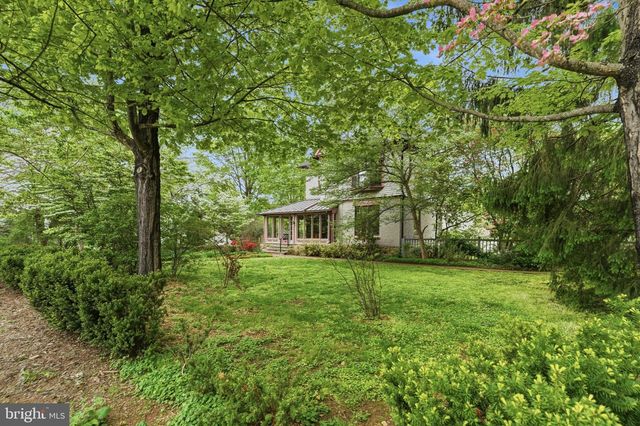 404 OAK LN, Wayne, PA 19087