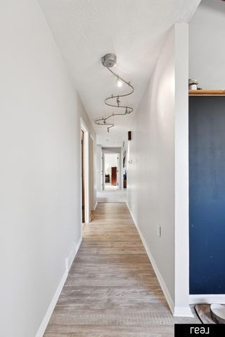 11328 Leavenworth Circle, Omaha, NE 68154