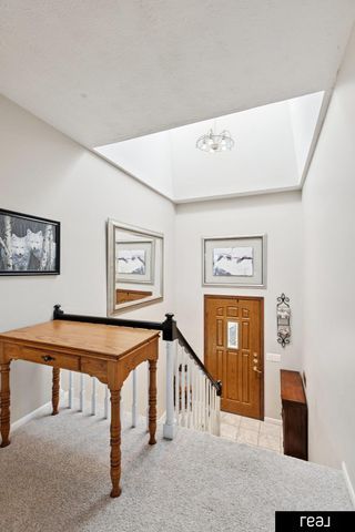 11328 Leavenworth Circle, Omaha, NE 68154