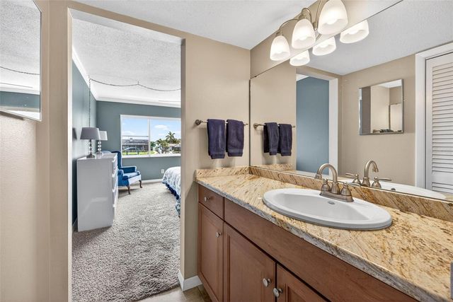 1008 APOLLO BEACH BOULEVARD 206, Apollo Beach, FL 33572