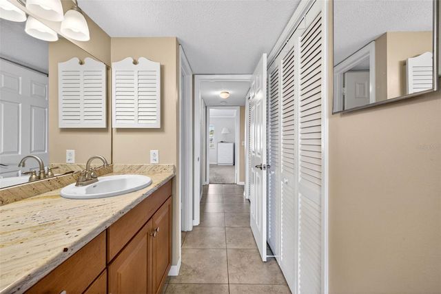1008 APOLLO BEACH BOULEVARD 206, Apollo Beach, FL 33572