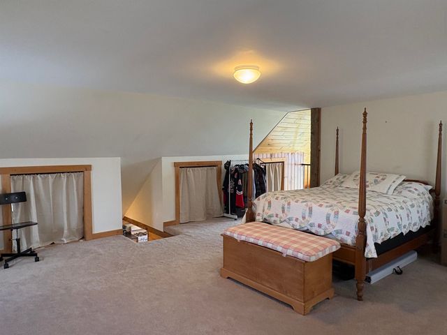 352 Canal Lane, North Hero, VT 05474