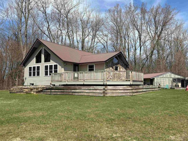 352 Canal Lane, North Hero, VT 05474