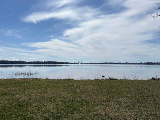 352 Canal Lane, North Hero, VT 05474