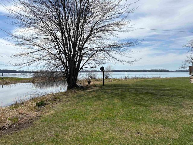 352 Canal Lane, North Hero, VT 05474