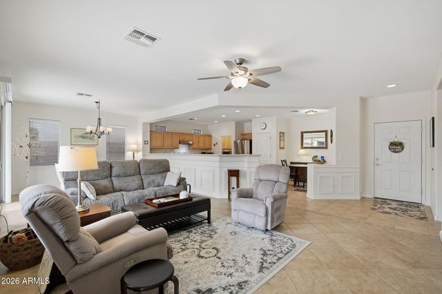 3063 E PEACH TREE Drive, Chandler, AZ 85249