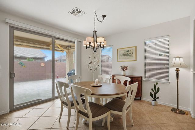 3063 E PEACH TREE Drive, Chandler, AZ 85249