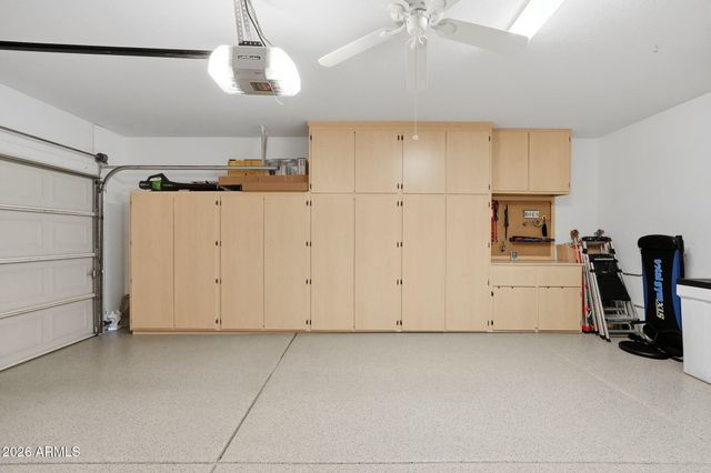 3063 E PEACH TREE Drive, Chandler, AZ 85249