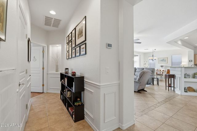 3063 E PEACH TREE Drive, Chandler, AZ 85249