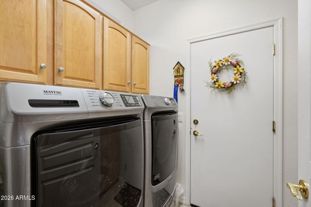 3063 E PEACH TREE Drive, Chandler, AZ 85249