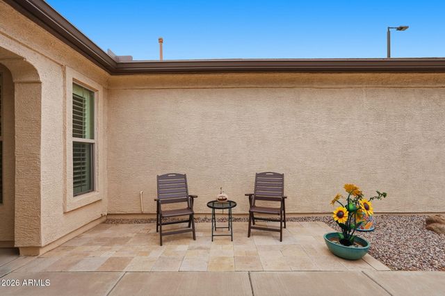 3063 E PEACH TREE Drive, Chandler, AZ 85249