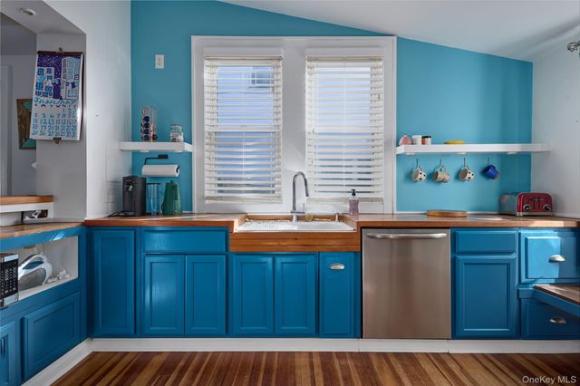 315 State, Hudson, NY 12534