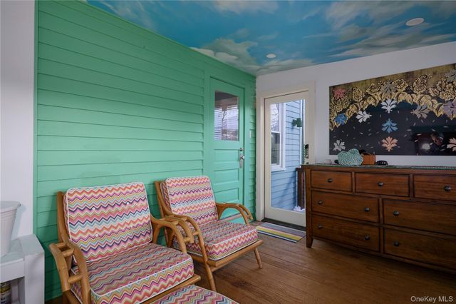 315 State, Hudson, NY 12534