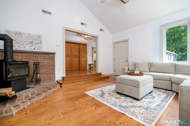 64 East Hunting Ridge Road, Stamford, CT 06903
