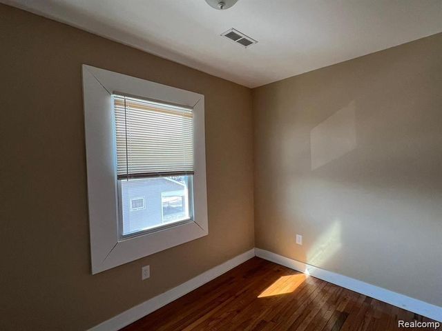 6349 Barlum Street, Detroit, MI 48210