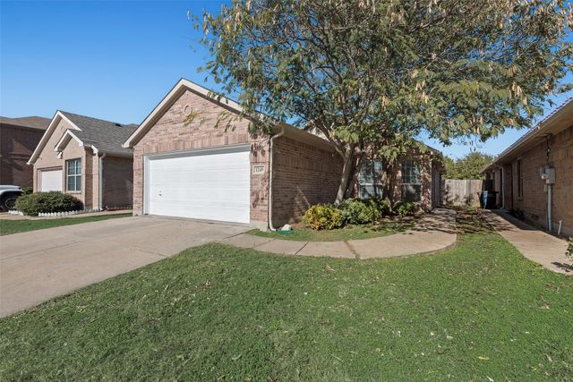 1249 Kielder Circle, Fort Worth, TX 76134