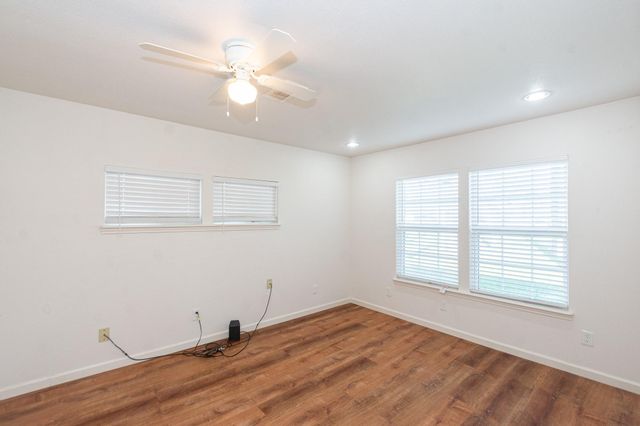 2509 Ward Road, Baytown, TX 77520