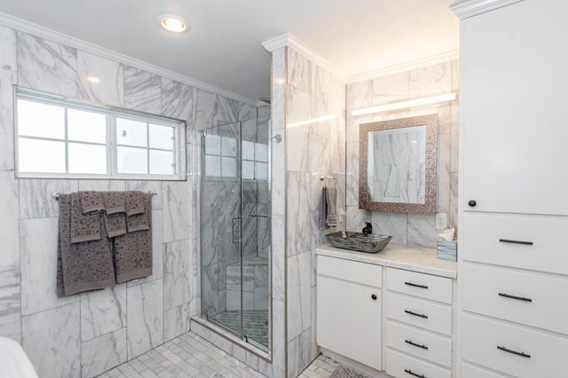 2509 Ward Road, Baytown, TX 77520