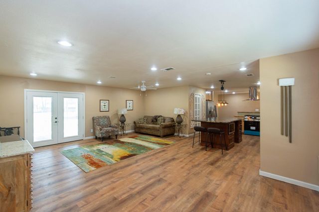 2509 Ward Road, Baytown, TX 77520