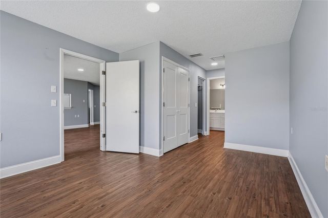 9031 WARWICK LANE 9031, New Port Richey, FL 34655