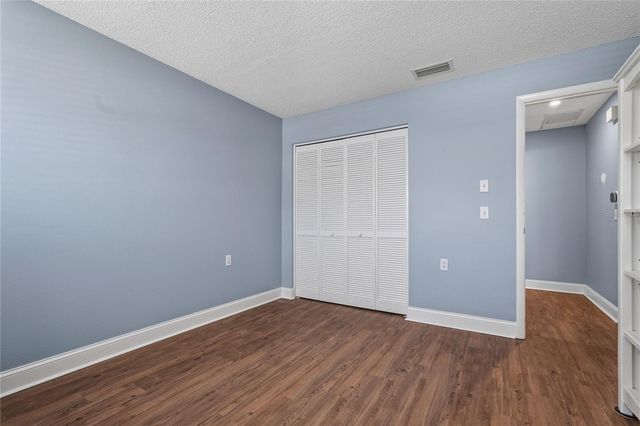 9031 WARWICK LANE 9031, New Port Richey, FL 34655
