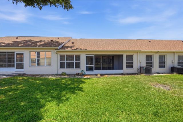 9031 WARWICK LANE 9031, New Port Richey, FL 34655