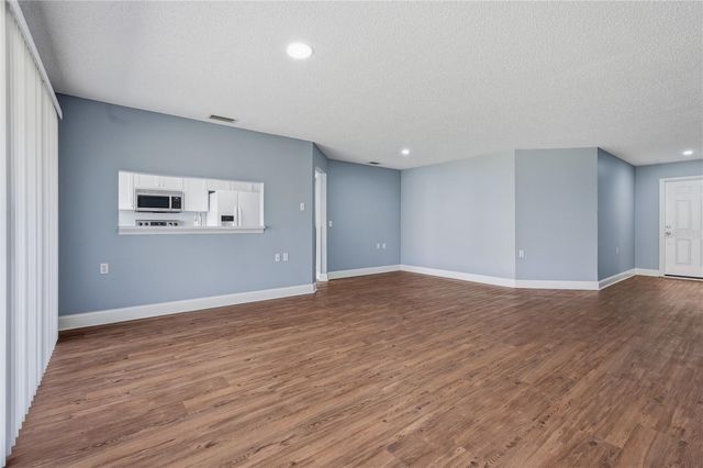 9031 WARWICK LANE 9031, New Port Richey, FL 34655