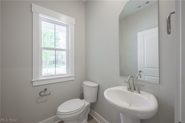 761 Rock Harbor, Avon Lake, OH 44012
