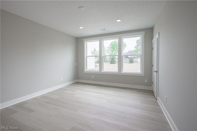 761 Rock Harbor, Avon Lake, OH 44012
