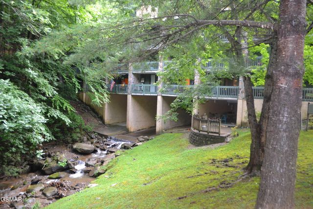 1435 Wiley Oakley Drive, Gatlinburg, TN 37738
