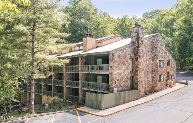 1435 Wiley Oakley Drive, Gatlinburg, TN 37738