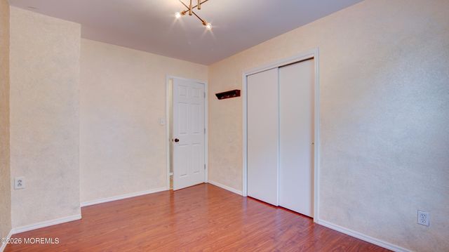 2 Lone Star Lane, Manalapan, NJ 07726
