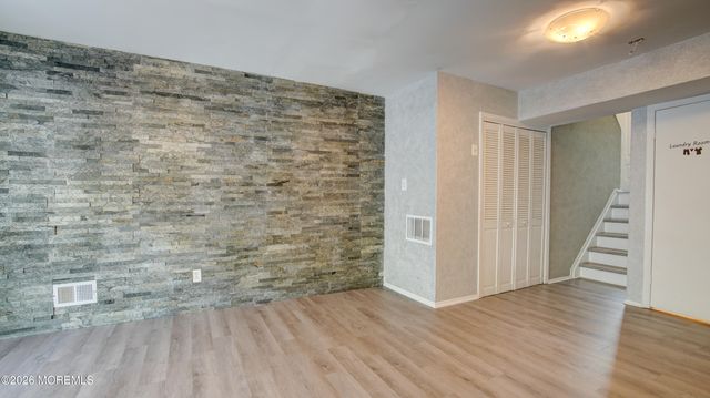2 Lone Star Lane, Manalapan, NJ 07726