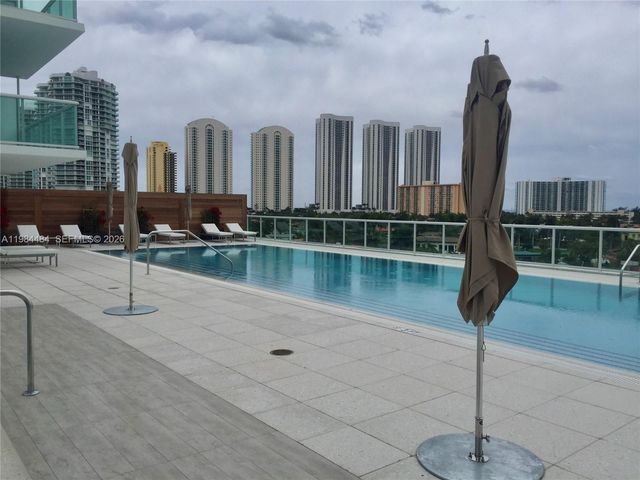 400 Sunny Isles Blvd 1105, Sunny Isles Beach, FL 33160