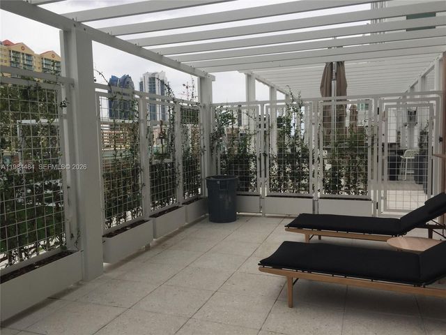 400 Sunny Isles Blvd 1105, Sunny Isles Beach, FL 33160