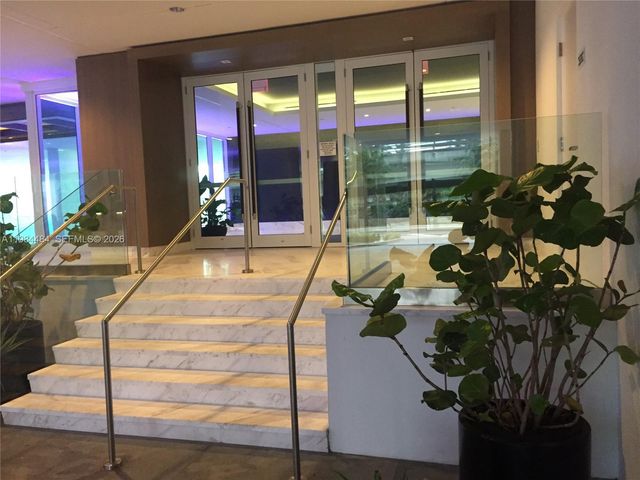 400 Sunny Isles Blvd 1105, Sunny Isles Beach, FL 33160