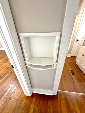 2711 Kenwood Dr, Hopkinsville, KY 42240