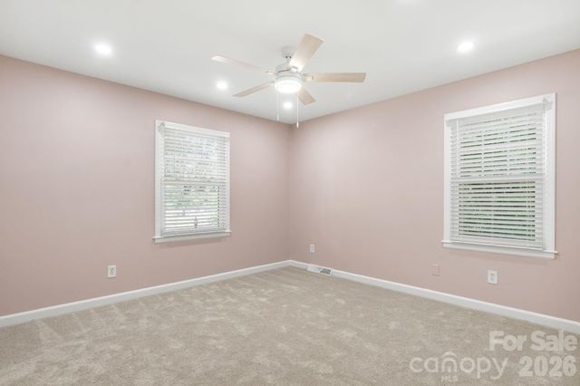 7030 Delta Lake Drive, Charlotte, NC 28215